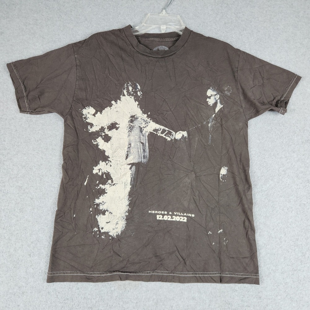 Metro Boomin Heroes & Villains 2022 Rap Tee Shirt Mens S Gray Graphic Crew Neck